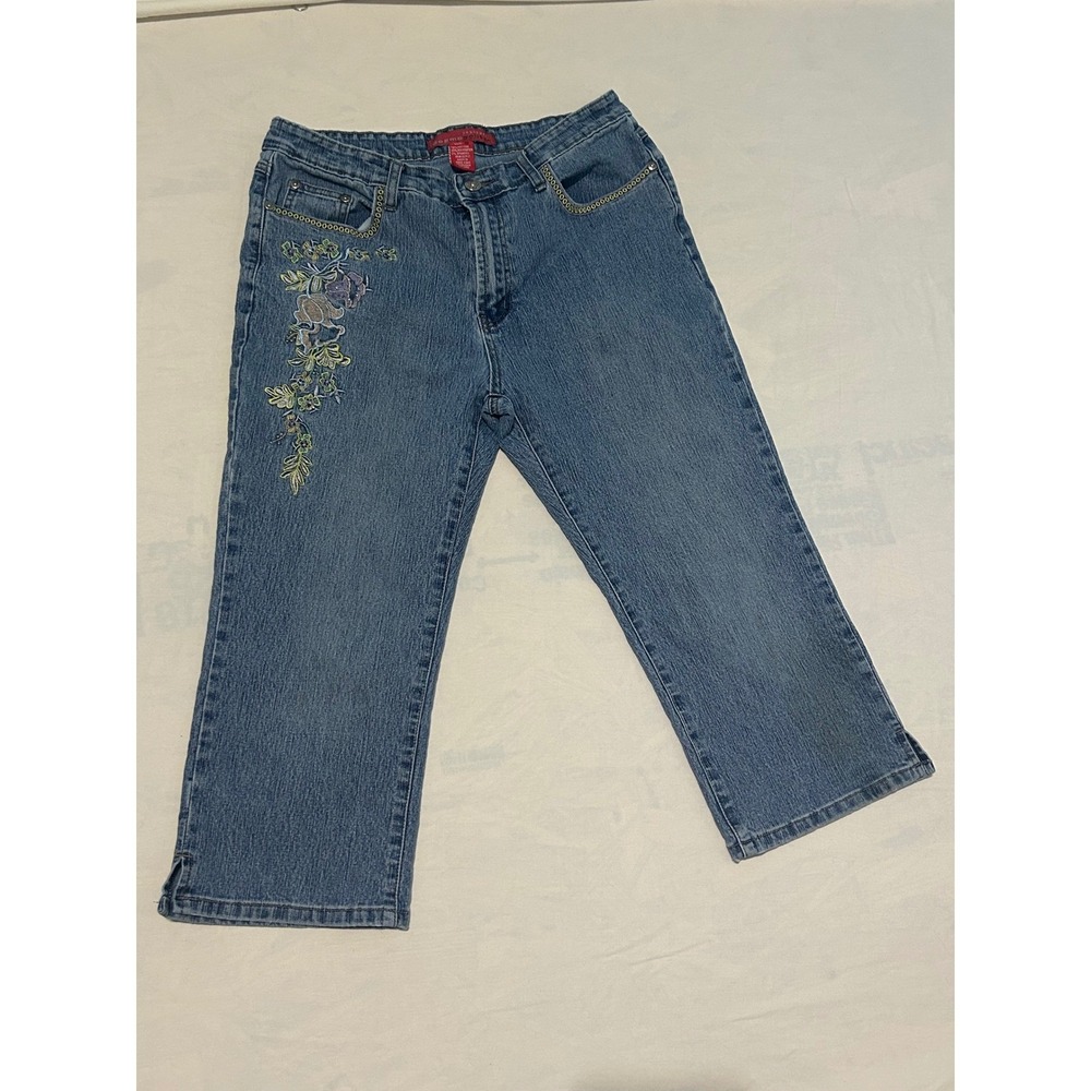 Cosmopolitan Jeanswear Womens Floral Embroidered rhinestone Crop Jeans Size 10